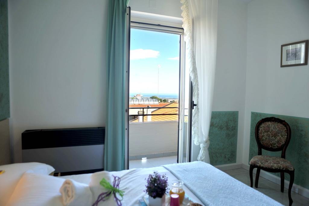 Hotel Santoianni San Martino in Pensilis Pokoj fotografie